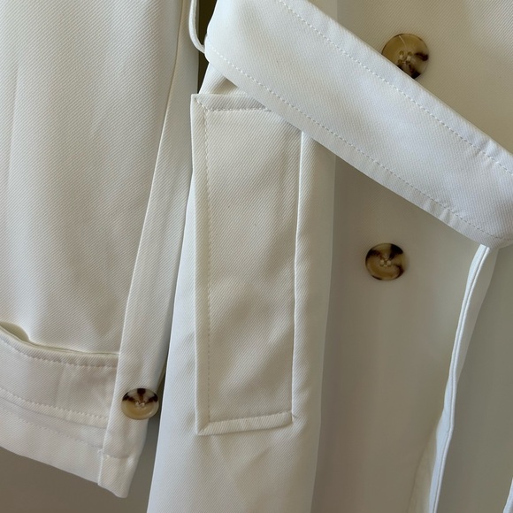 Bagatelle Double Breasted Off-white Trench Coat. Women’s Large - NWT - Picture 6 of 15